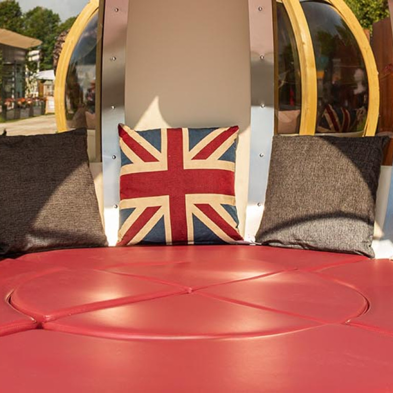 Rotating Lounger Garden Pods