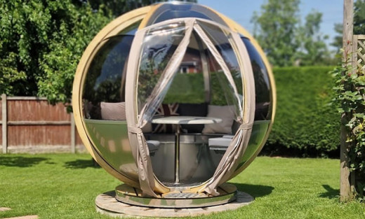 Rotating Garden Pod Installed in Leeds