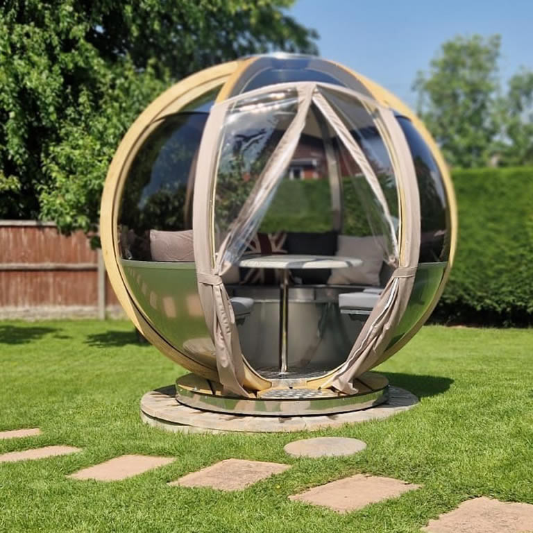Rotating Garden Pod Installed in Leeds