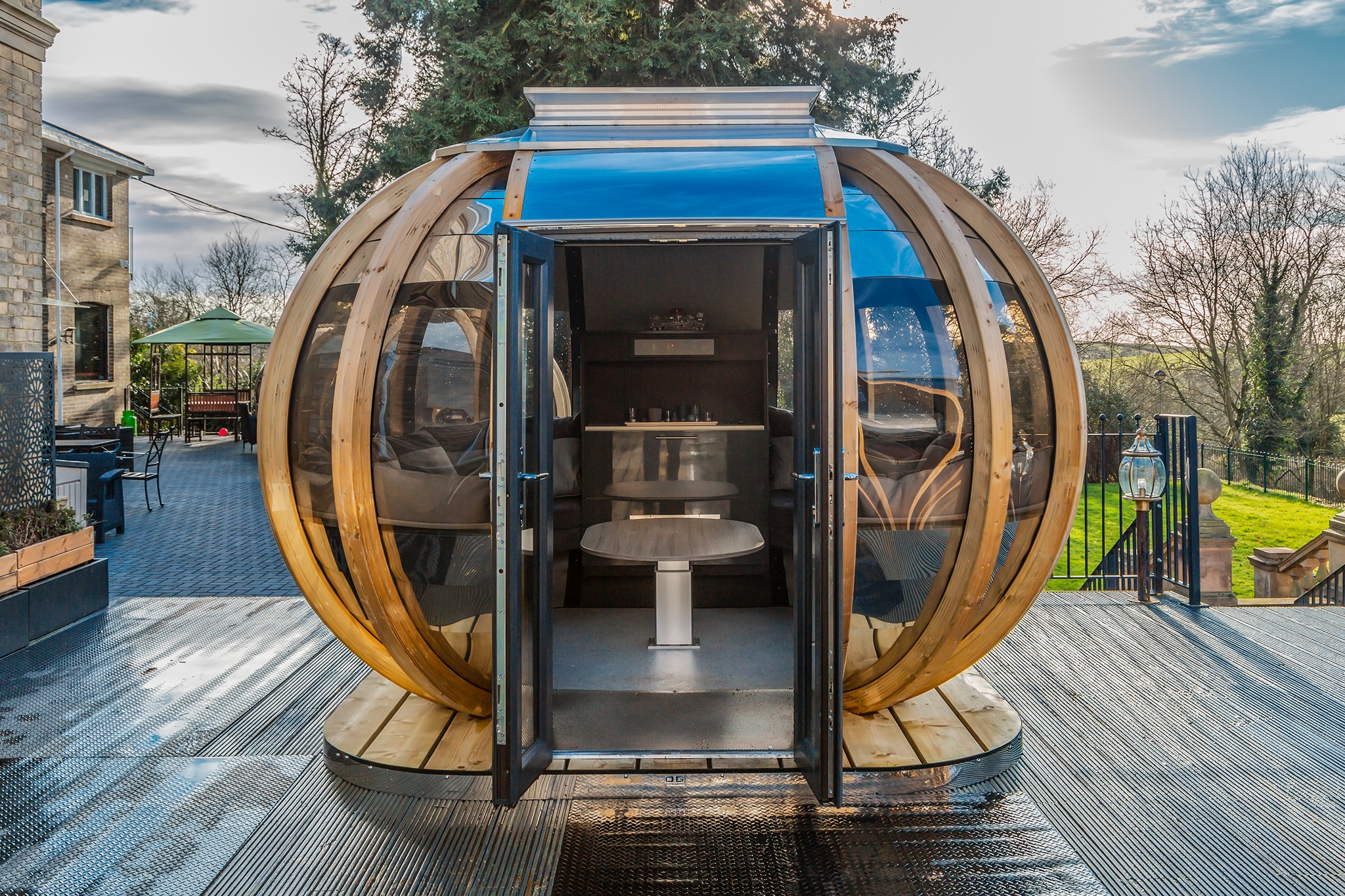 Ornate Garden Pod Commercial Projects