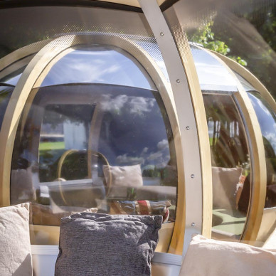 Ornate Garden Ex-Display Rotating Seater Garden Pod