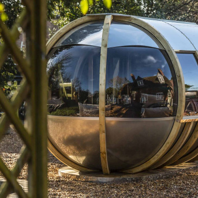 Off Set Ovalhouse Garden Pod
