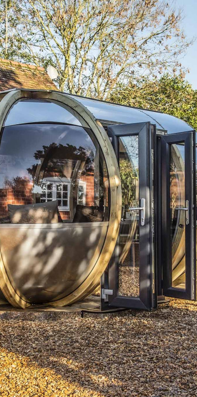 Off Set Ovalhouse Garden Pod