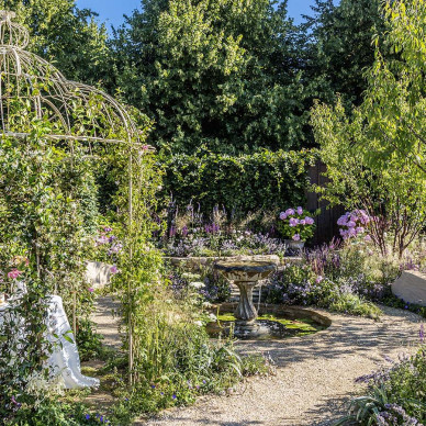 Ornate Garden Pods RHS Hampton Court