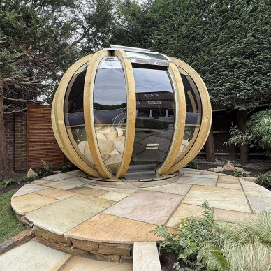 Deluxe Garden Pod by Ornate Garden