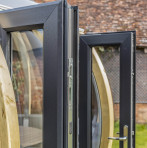 Medium Ovalhouse 8