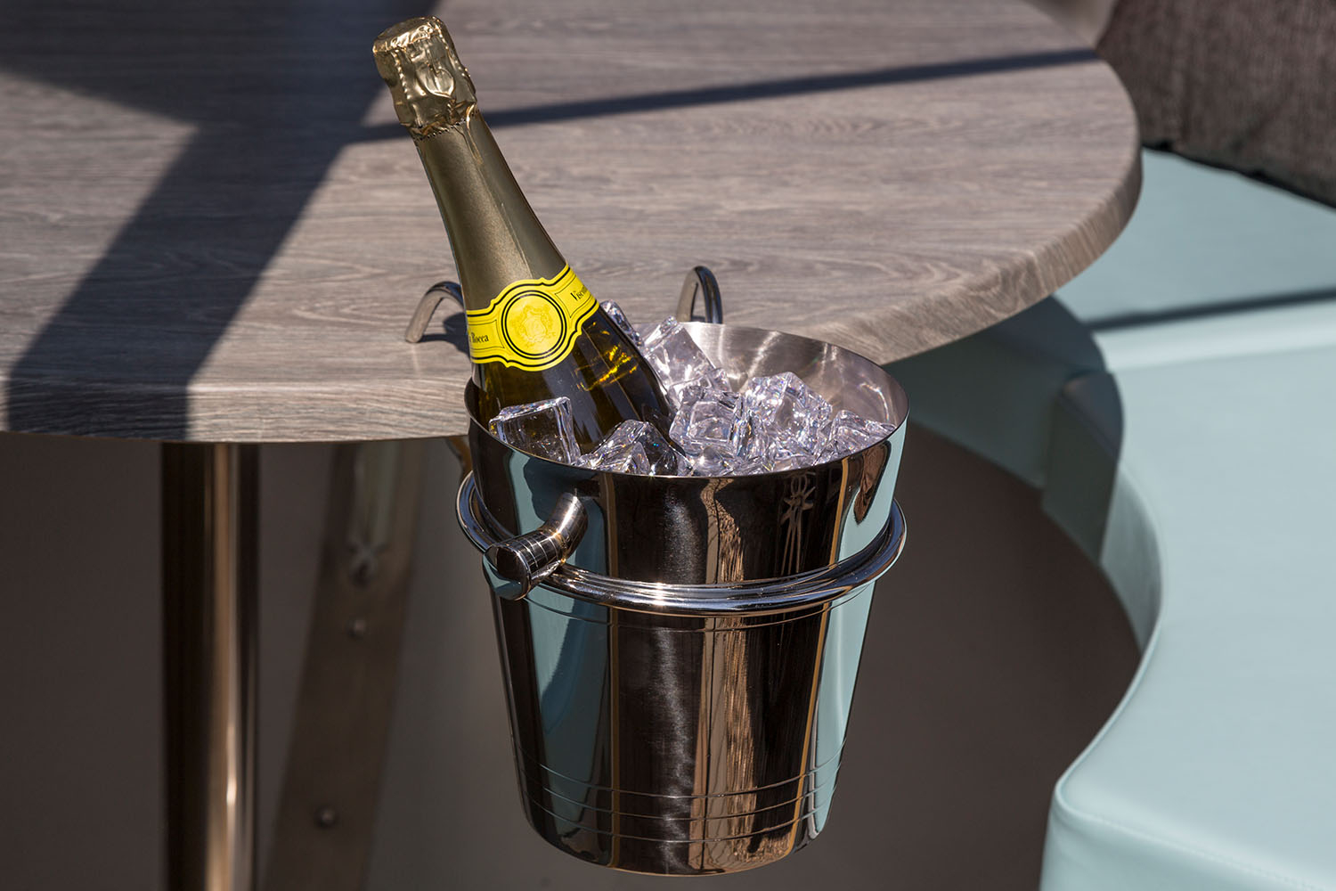 Table-Mountable Champagne Bucket with Holder